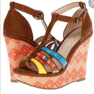 Aldo wedges ReVa beautiful summer colors stand out in these sexy sandals